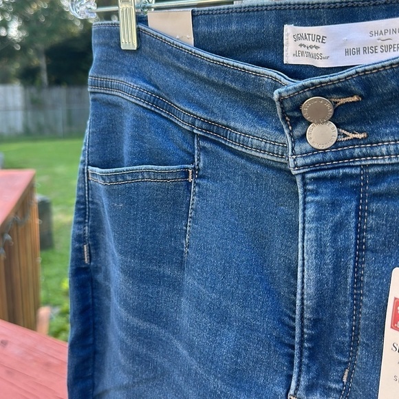 🧨NWT! Levi’s High-Rise Super Skinny Jeans stretch modern size14/ 32W - Picture 6 of 12